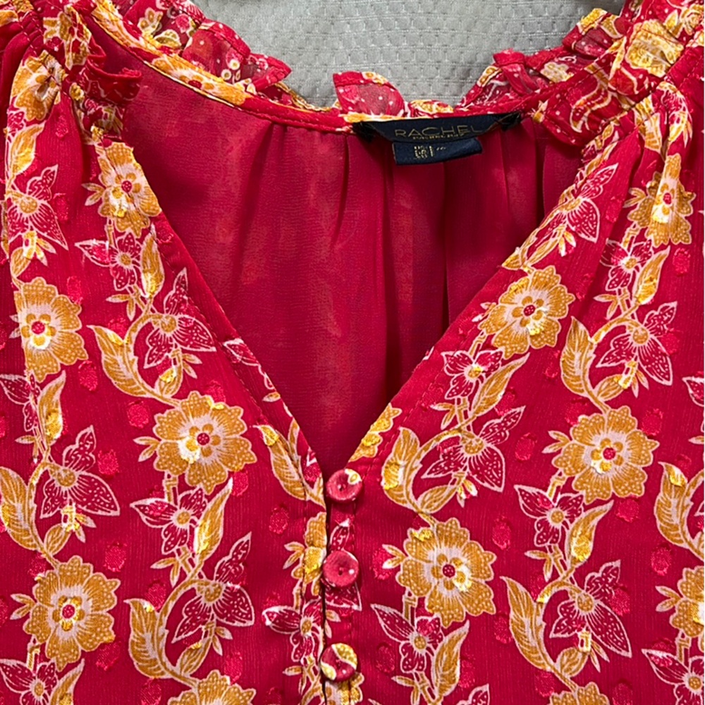 Pink Ruffled Sleeveless Blouse with V-Neck - Picture 3 of 11